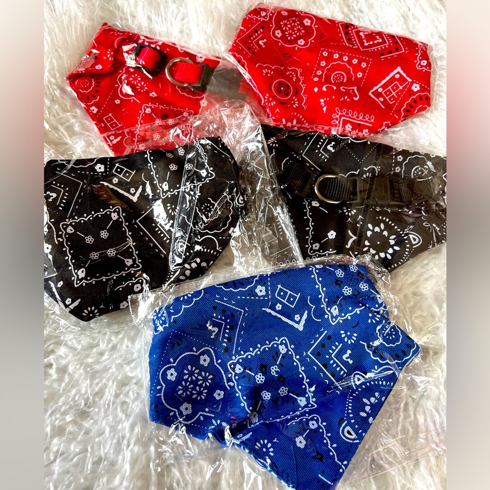 NWT Dog collars with bandanas, small